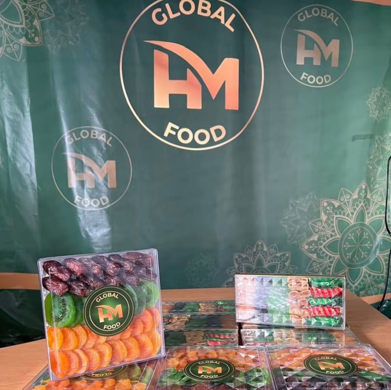 Buah Kering Campuran HM Global Food Sdn Bhd